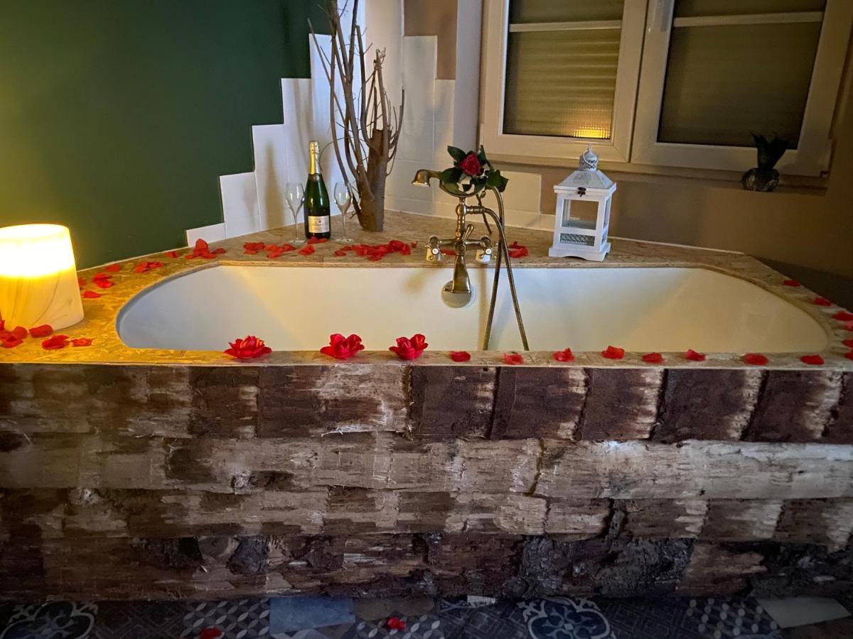 Bed and Breakfast Hypolite Avesnes-sur-Helpe Exterior foto