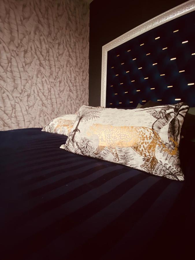 Bed and Breakfast Hypolite Avesnes-sur-Helpe Exterior foto