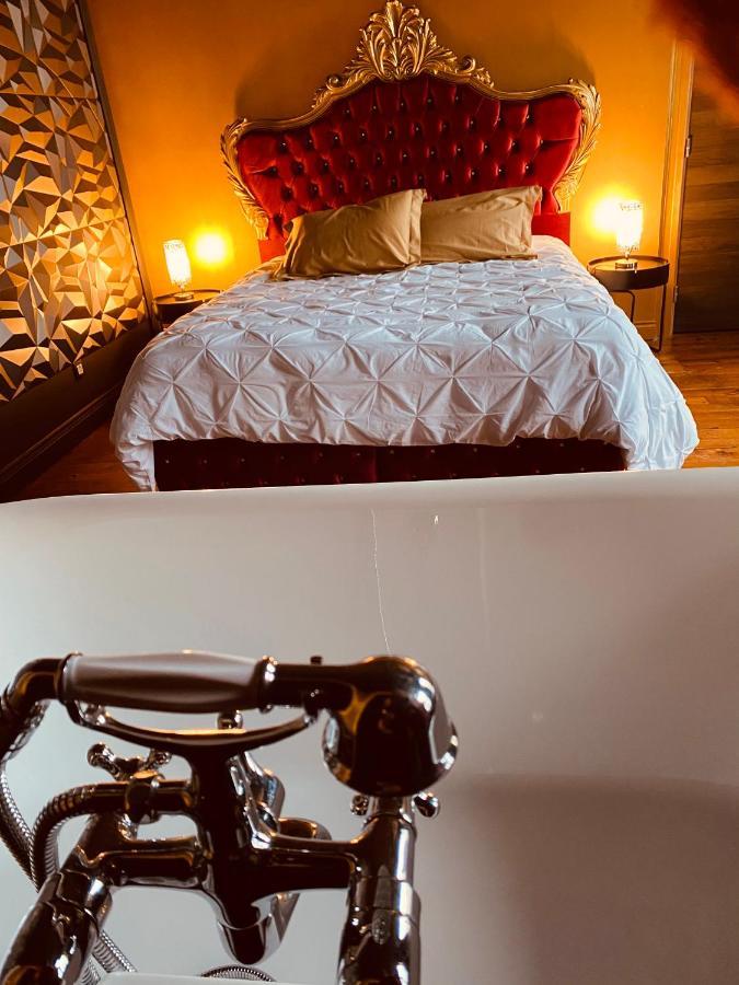 Bed and Breakfast Hypolite Avesnes-sur-Helpe Exterior foto